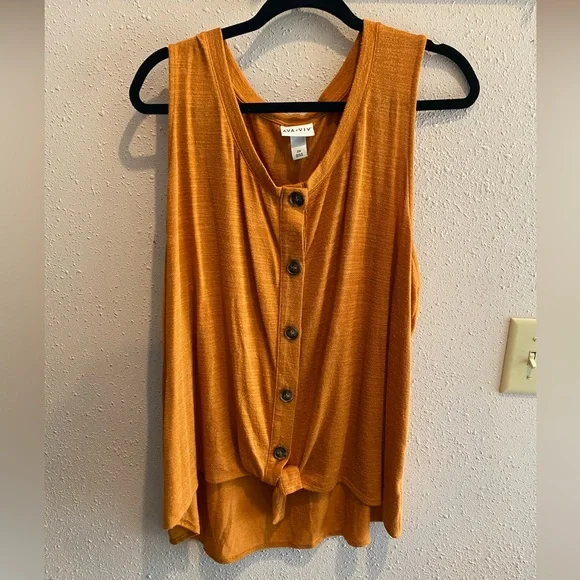 Ava & Viv Button Down Tank 2X - Picture 1 of 3